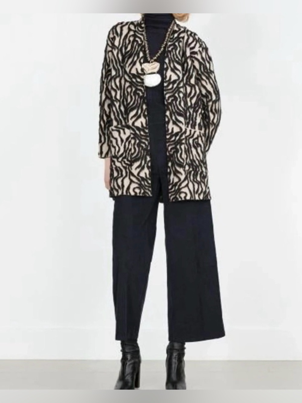 ZARA KNIT OPEN MED LENGTH Cardigan SWEATER BEIGE BLACK Limited Edition Size M
